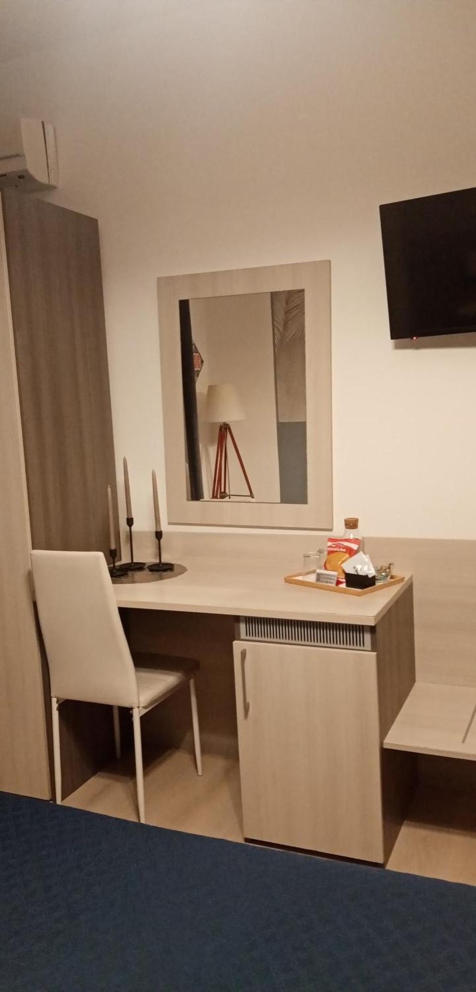 Hotel Dante091 Palermo Zewnętrze zdjęcie